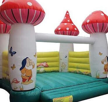 Magical inflatable mushroom bouncy castle